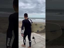 Vamo voltar devagar. A notícia ruim é que a gopro deu pau do nada tava mt tempo sem surf 😅😵