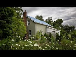 Had to Leave... What Happened to this Now Abandoned Farmhouse?!!