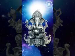 Ghalin Lotangan Vandin Charan Ganapati Aarti #shorts #ganapatibappamorya