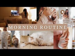 AUTUMN MORNING ROUTINE 🍂  | hearty pear & cinnamon porridge, skin care routine, mum life uk