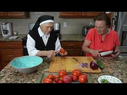 Italian Grandma Makes Tomato Salad with Bread - PANZANELLA