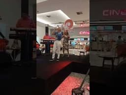 No aniversário de 3 anos da TV farol no shopping em Serra Talhada/PE