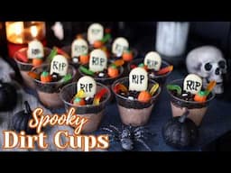 Spooky Graveyard Dirt Cups with Worms-  Easy Halloween Recipe!