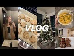 VLOG | What I'm Eating + Cooking, Holiday Home Tour, Current Routine