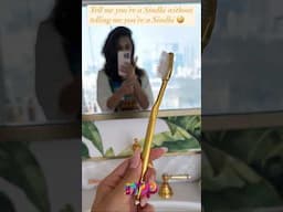 Kiara Advani Gold Toothbrush Se Karti Hai Apni Daant Saaf #kiaraadvani #bollywood #mptop10