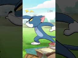 Ever had an embarrassing moment like this? 😳 🩲#CartoonNetworkAsia #TomandJerry #Shorts