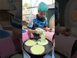 Thailand's Famous Dessert - Dragon Beard Roti Sai Mai