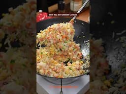 EASY EGG FRIED RICE WITH SHRIMP RECIPE #recipe #cooking #chinesefood #eggfriedrice #friedrice