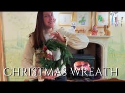 Creating a Beautiful Christmas Wreath from Garden Treasures | Cozy Christmas Atmosphere