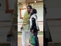 Shehnaaz Gill Sweetly HUGS Her Fan Outside A Gurudwara 🥺❤️ | #shorts #shehnaazgill #bollywood