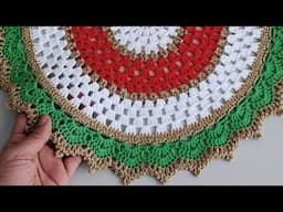 🎅Create a JAW-DROPPING Crochet Christmas Table with Round Placemats!