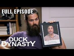 New Employee Causes DRAMA (S9, E5) | Full Episode | Duck Dynasty