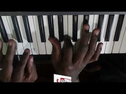 HOW TO PLAY SEBEN#LINGALA#1415 STYLE#WITH RUNNINGS ON A PIANO. THE BEST SEBEN TUTORIAL EVER.