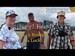 Beach Metal Detecting Florida New Smyrna Beach Florida - Chuck Luck | The Detecting Duo S03E38