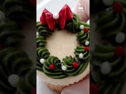 Christmas Wreath Cupcakes