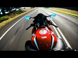 Can the CBR650R go the distance? - Riding To The Border With My Dad