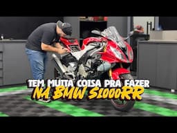 BMW S1000rr ESTÁ DANDO MEDO DE VER Tem muita coisa pra fazer nela!