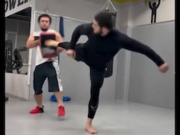 Islam Makhachev Throws Bruce Lee Side Kick