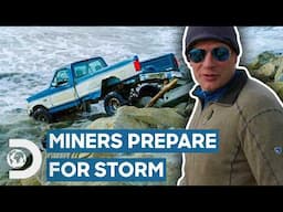 Miners Prepare For Storm-Of-The-Century To Hit Nome | Gold Divers