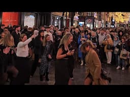 Christmas vibes on Grafton Street, Dublin - Irish Dance