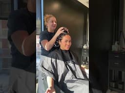 asking my hairdresser to give me AI hair