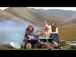 Everyday Survive in the Wilderness | Shepherd Mother Cooking Traditional Food in the Village Nature