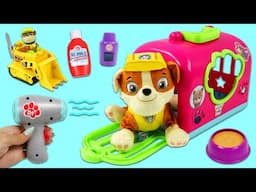 Paw Patrol Rubble Takes Pet Carrier to a Spa Day!