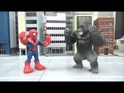 Spiderman vs. Gorilla