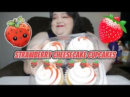 Strawberry Cheesecake Cupcakes and Chat