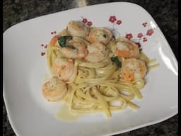 Shrimp Alfredo Sauce on Fettuccine