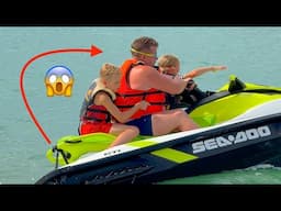 MET KiNDEREN OP JETSKi GAAT FOUT! *CRASH* ( Koh Samui) | Bellinga Vlog #3268