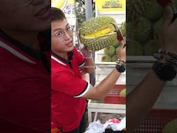 Durian, the king of fruits you have to eat when you go to Malacca!!!