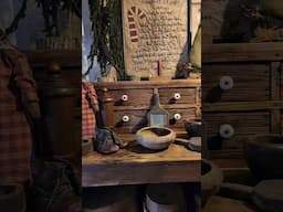 Primitive Antiques mixed with Old-fashioned Christmas Sawdust & Stitches. Check out the full video!