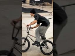 BMX 🔥 the cross footed tailwhip by Colin Varanyak @sourcebmx GOB was epic! 🤝@ScottyCranmer