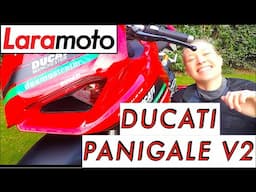 Ducati Panigale V2 - a punchy trackday twin VS the Ducati Supersport! @Ducatistore