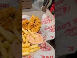 Raising Cane’s: The best fast-food we’ve had while traveling #raisingcanes  #fastfood #travel