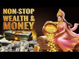 Listening to the Special Lakshmi Mantra will ensure that you never face a shortage of wealth.