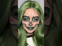 Green skull halloween makeup 💚💀 #halloween #halloweenmakeup #halloween2024