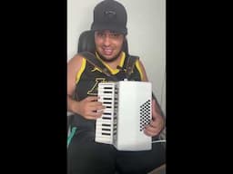 Tocando No Acordeon MIDI - Invetor Dos Amores Gusttavo Lima  #acordeon