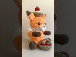 Making an apple pie/apple picking fox! Should I make it Fuji the Fox? 🍎🦊#crochetfox