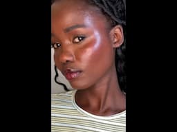 Tina glowing in our maracuja juicy shift blush 💜