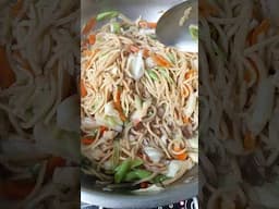 Yummy pancit Cantoon gisado #food #viralvideo #shortvideo #shorts