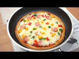 Pan Pizza in 15 Minutes [No Oven, No Yeast]