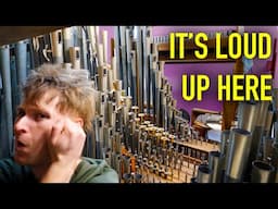 Standing INSIDE A 1000 Pipe WURLITZER ORGAN IS EAR BLISTERINGLY LOUD