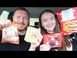 TRYING NEW HALLOWEEN & CHRISTMAS SNACKS FROM M&S