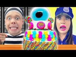 WORLD’S LARGEST CAKE DECORATING CHALLENGE | ALEX, JUNE & LILY MAKE THE GIANT CAKE IN JAIL BY SWEEDEE