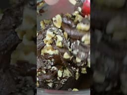 My Favourite Chocolate Walnut Fudge!