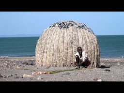 Fisherman's House Made from Nothing But Leaves! The Turkana of Northern Kenya