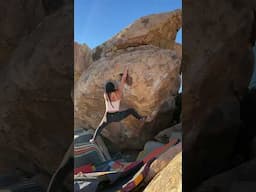 Igneous Ambiance (V7), 📍Joshua Tree