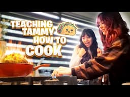 TEACHING TAMMY how to COOK 💥👩🏻‍🍳🫨 (vagitarians making taco’s👩‍❤️‍💋‍👩🌮)